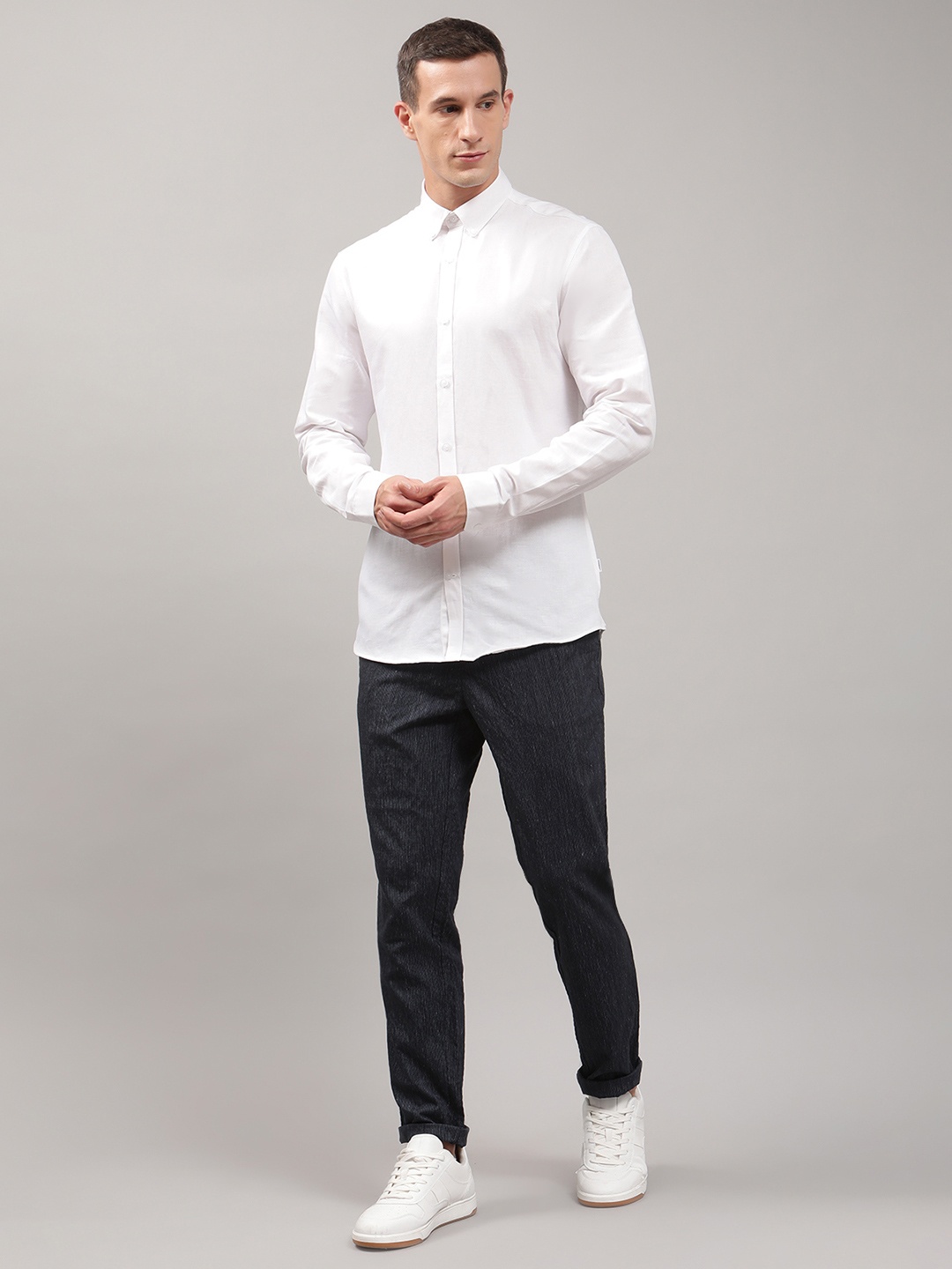 

LINDBERGH Men White Slim Fit Casual Shirt