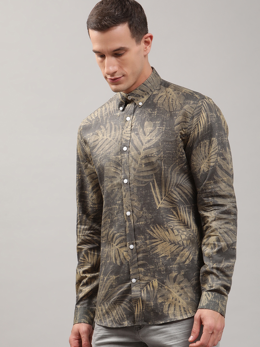 

LINDBERGH Men Khaki Slim Fit Floral Printed Casual Shirt