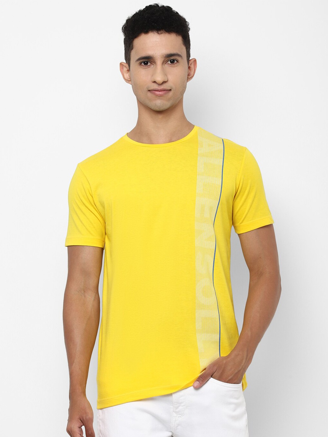 

Allen Solly Sport Men Yellow Typography Printed T-shirt