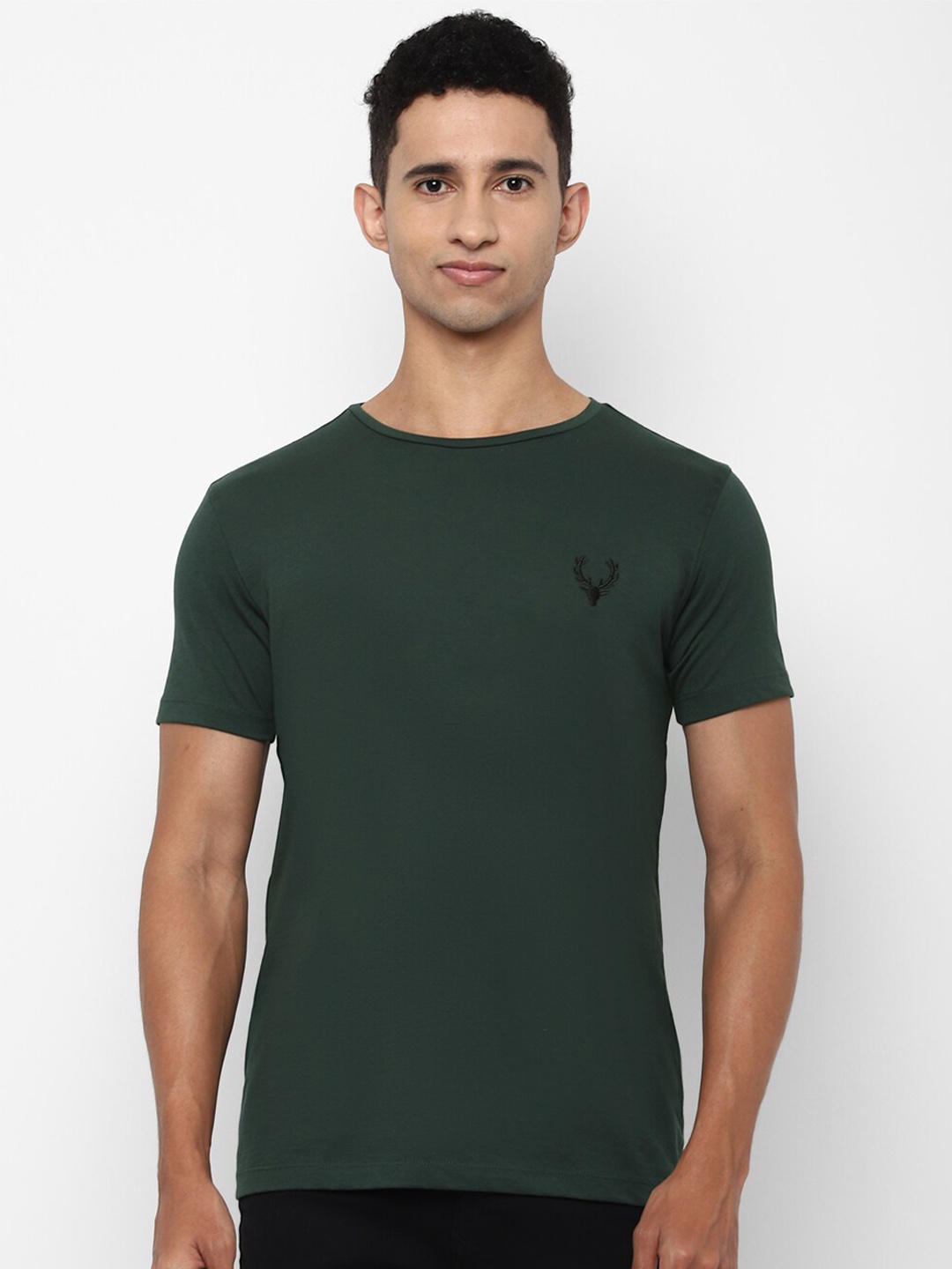 

Allen Solly Sport Men Green Pure Cotton T-shirt