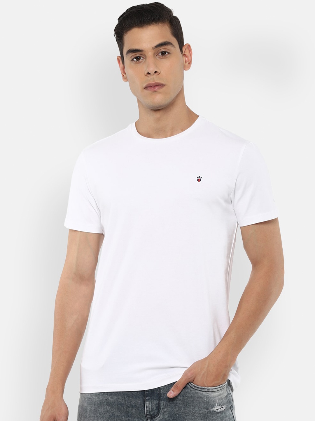 

Louis Philippe Jeans Men White Pure Cotton Slim Fit T-shirt