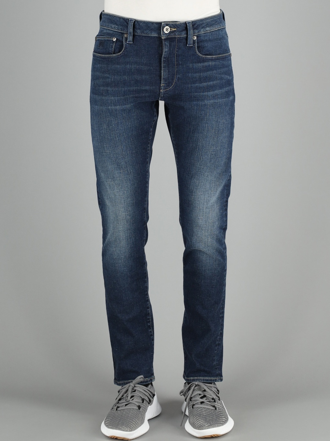 

FREESOUL Men Blue Slim Fit Light Fade Jeans