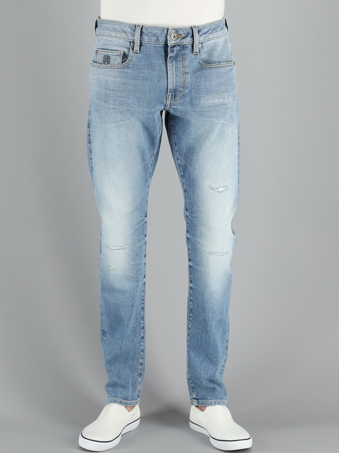 

FREESOUL Men Blue Slim Fit Low Distress Heavy Fade Jeans