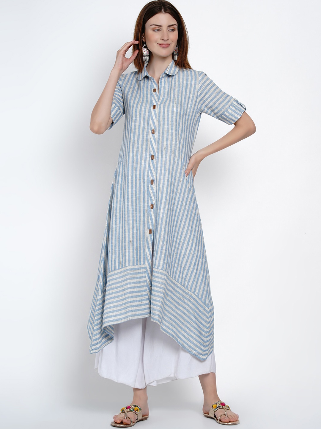 

Women Republic Women Blue Striped Kurta