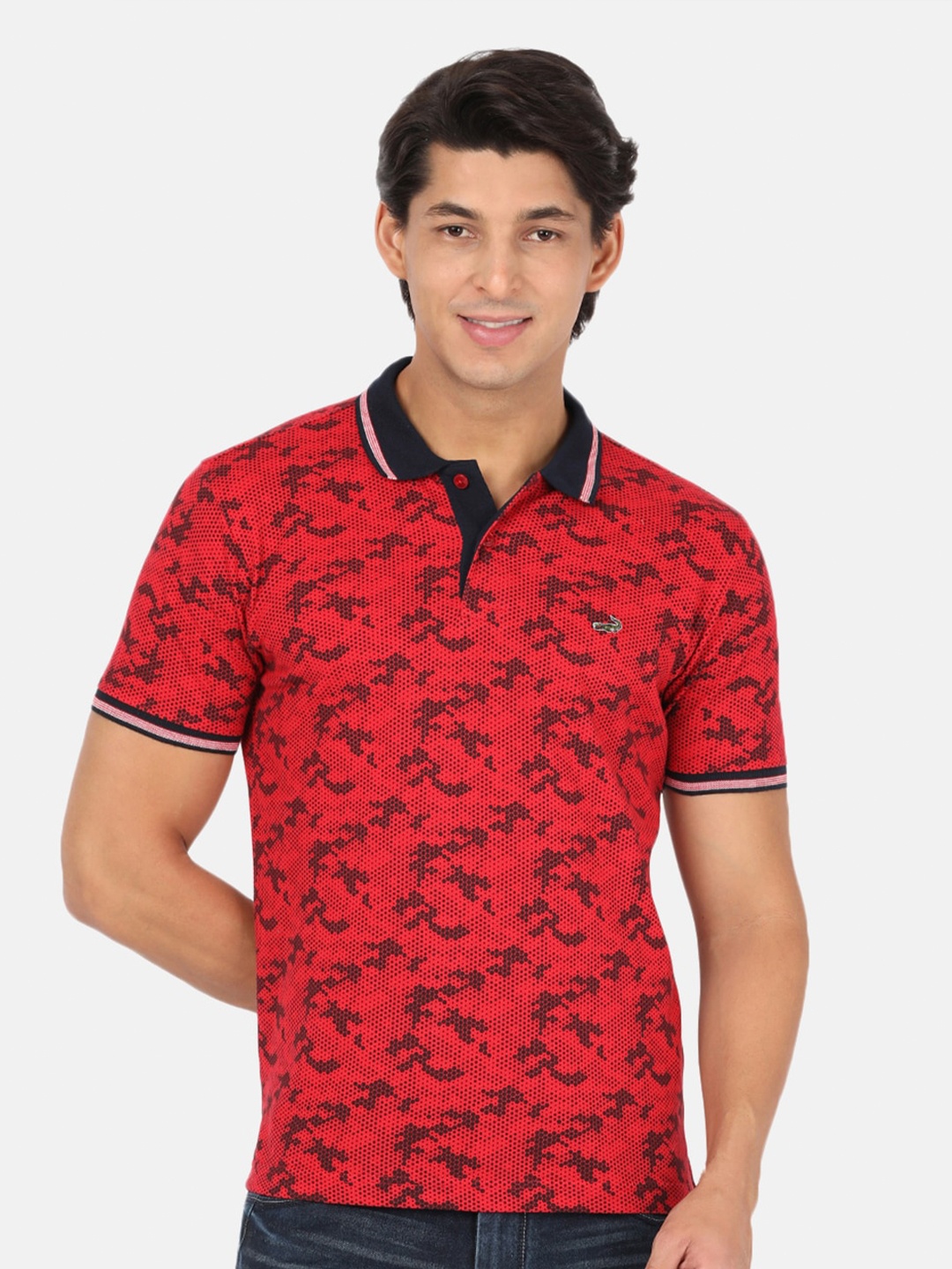

Crocodile Men Red & Black Printed Polo Collar Slim Fit T-shirt