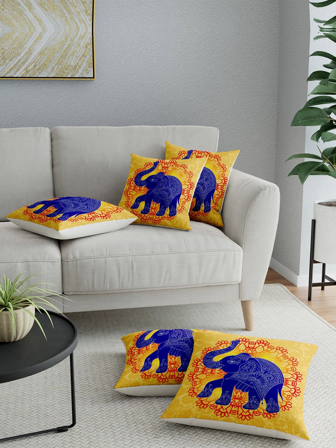 

LA VERNE Assorted Set of 5 Abstract Square Cushion Covers