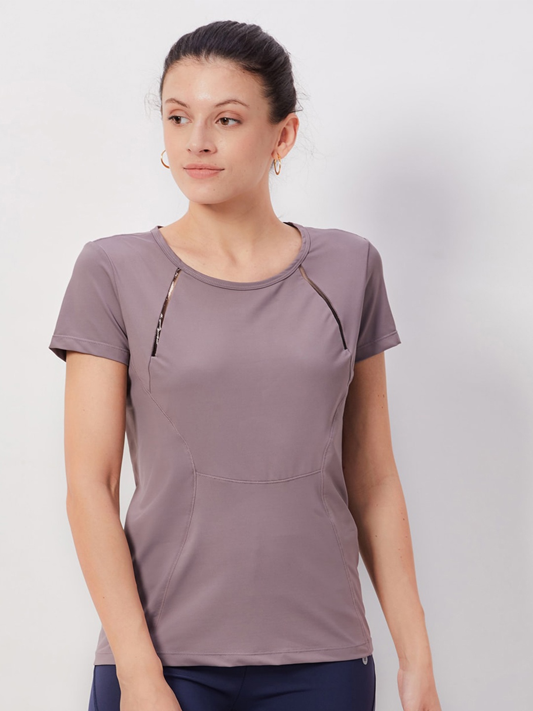 

SEEQ Women Mauve Moisture Wicking T-shirt