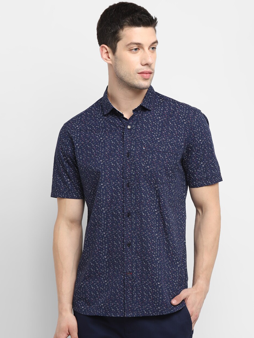 

Red Chief Men Navy Blue Floral Printed Casual Shirt