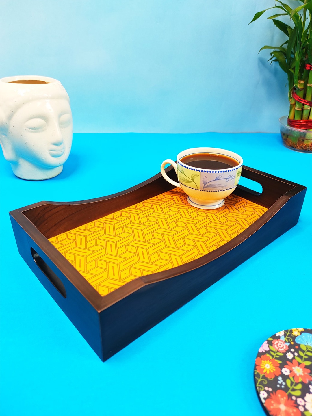 

CRAYTON Yellow Abstract Printed Wooden Serving Tray
