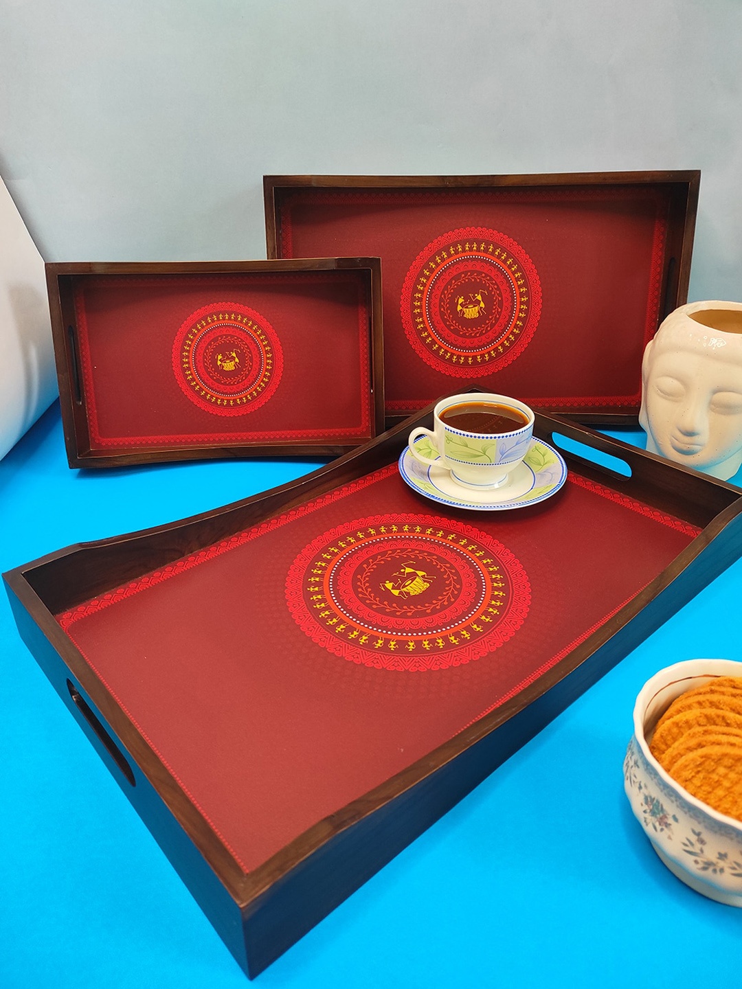 

CRAYTON Set Of 3 Red & Yellow Warli Printed Elegant Wood Rectangle Multipurpose Serving Tray