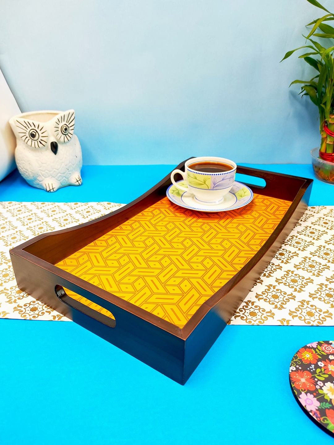 

CRAYTON Yellow & Brown Abstract Printed Wooden Serving Tray