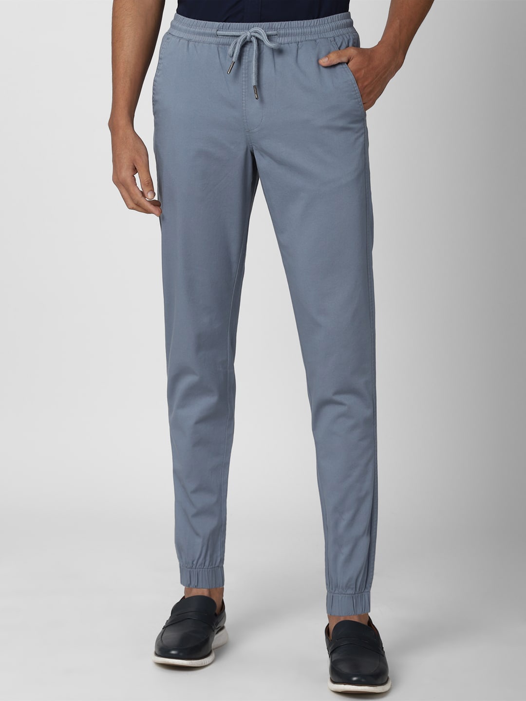 

Van Heusen Sport Men Blue Joggers Trousers
