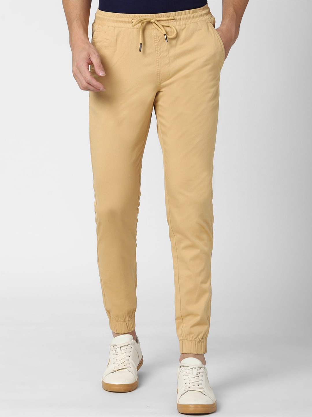 

Van Heusen Sport Men Yellow Joggers Trousers