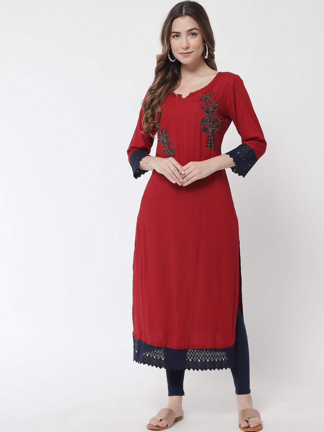 

Aujjessa Women Maroon Thread Work Kurta