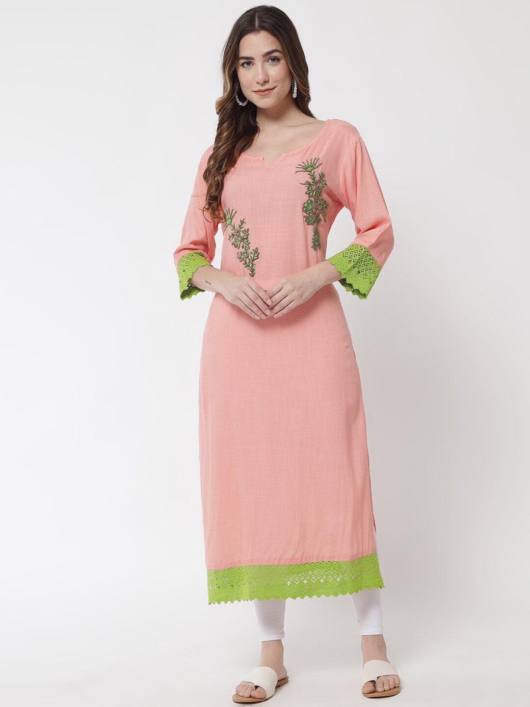 

Aujjessa Women Peach-Coloured Quirky Embroidered Thread Work Kurta