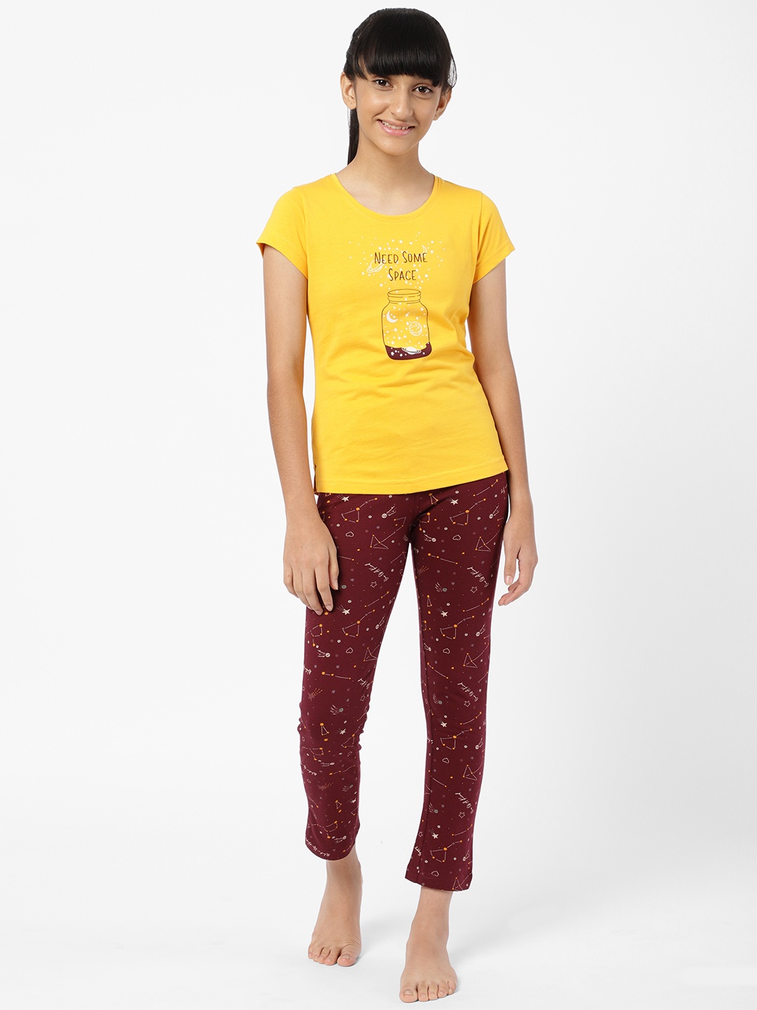 

Sweet Dreams Girls Yellow & Maroon Printed Cotton Night suit