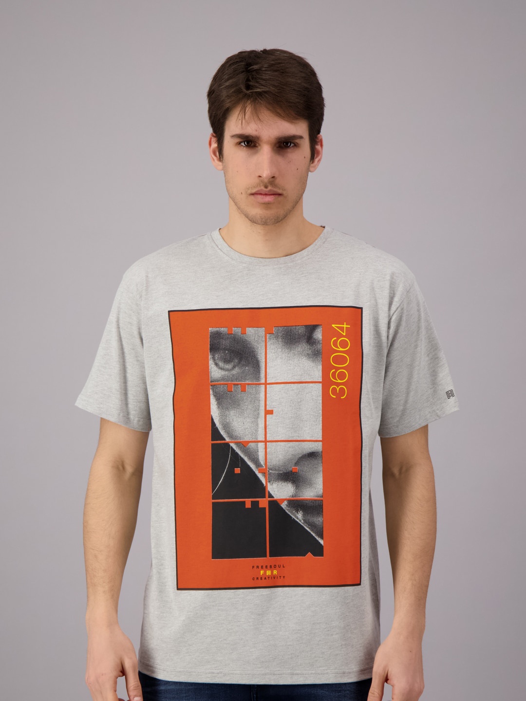 

FREESOUL Men Grey Melange Printed T-shirt