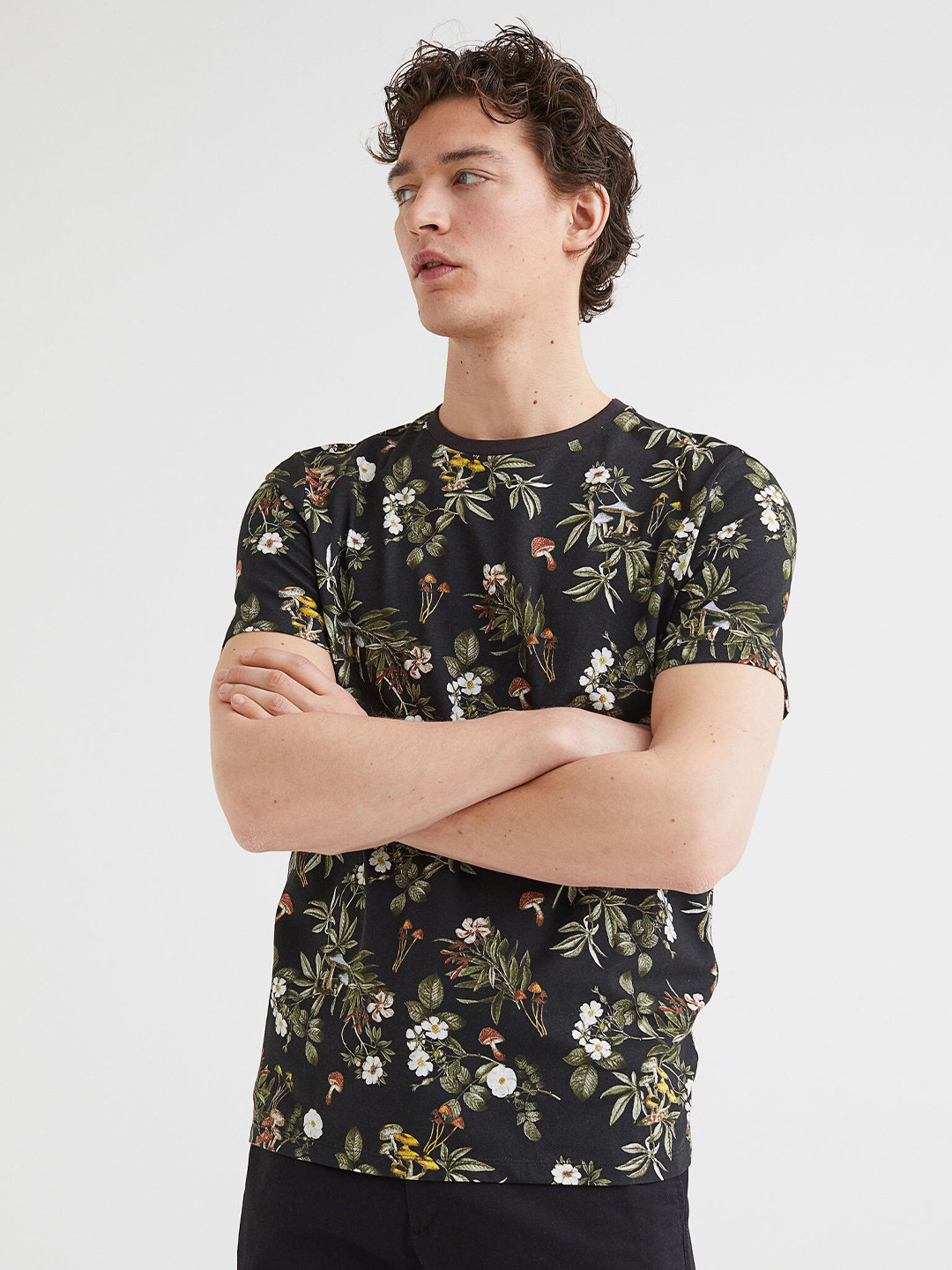 

H&M Black Muscle Fit Cotton T-shirt