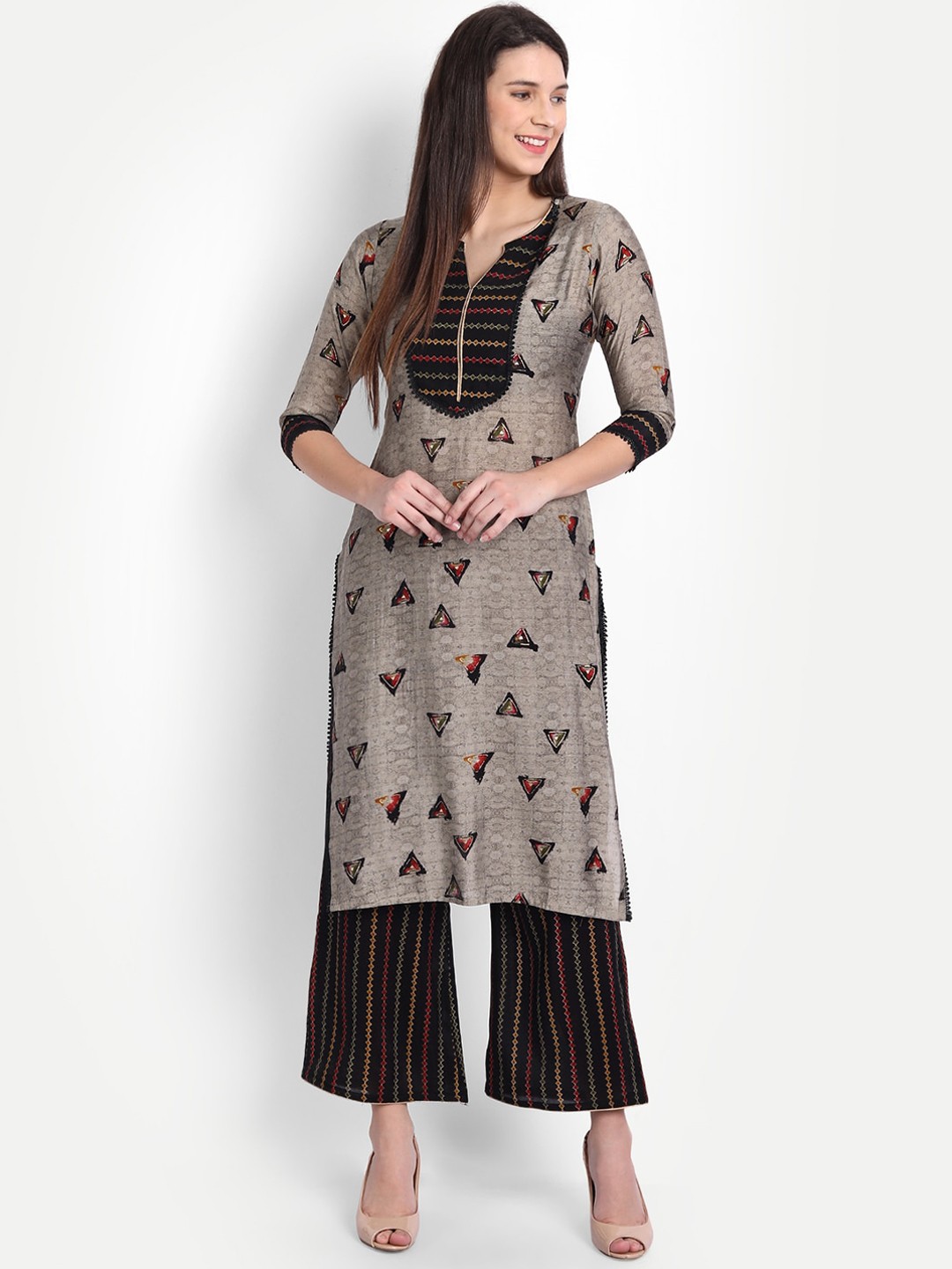 

HK colours of fashion Women Grey Floral Foil Printed Voile Kurta with Palazzos