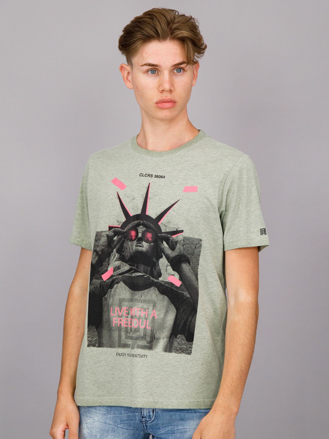 

FREESOUL Men Green Printed Pure Cotton T-shirt