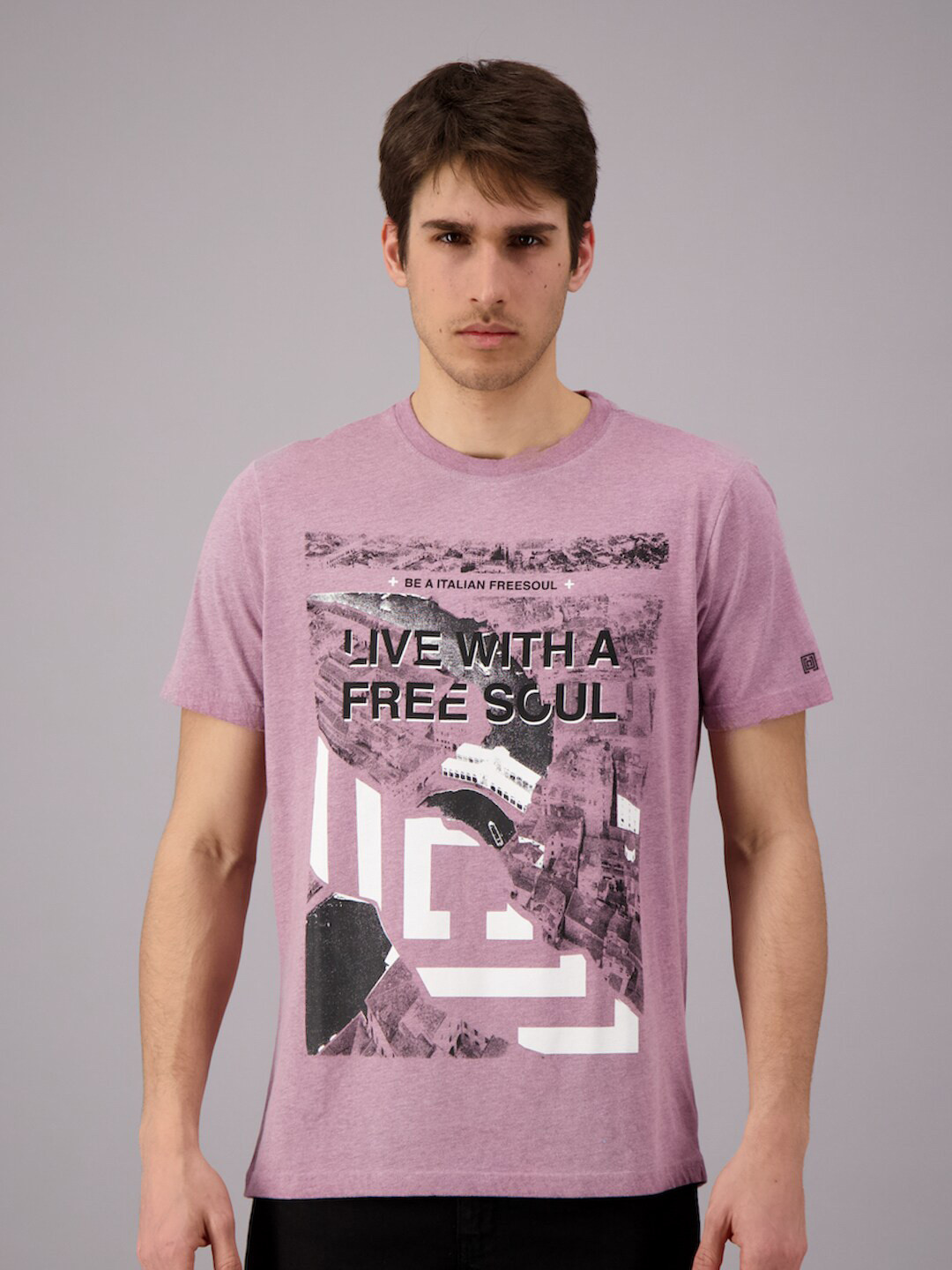 

FREESOUL Men Purple Printed Pure Cotton T-shirt