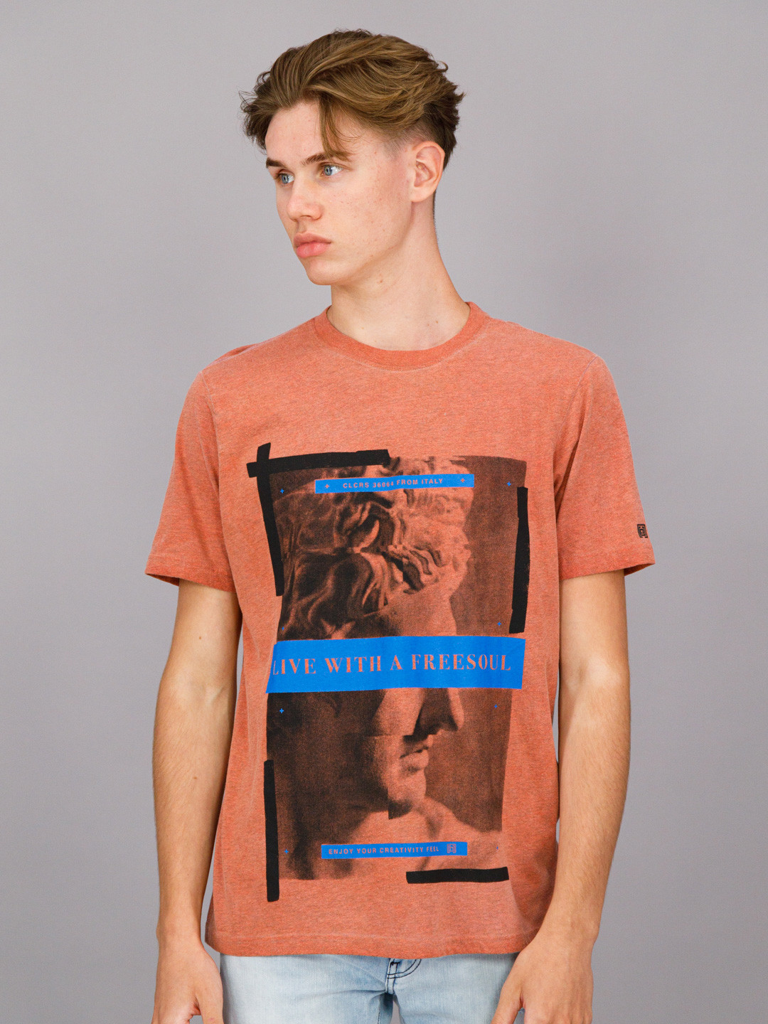 

FREESOUL Men Orange Printed Pure Cotton T-shirt