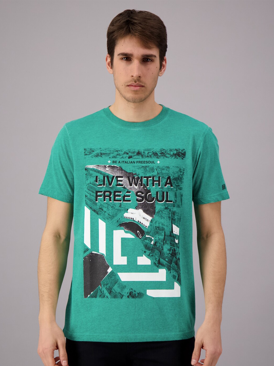 

FREESOUL Men Turquoise Blue & White Typography Printed Pure Cotton T-shirt