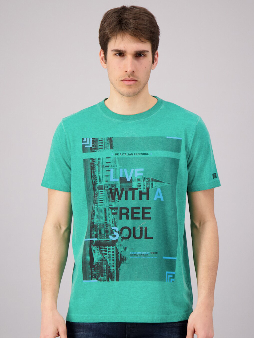 

FREESOUL Men Turquoise Blue Printed Pure Cotton T-shirt