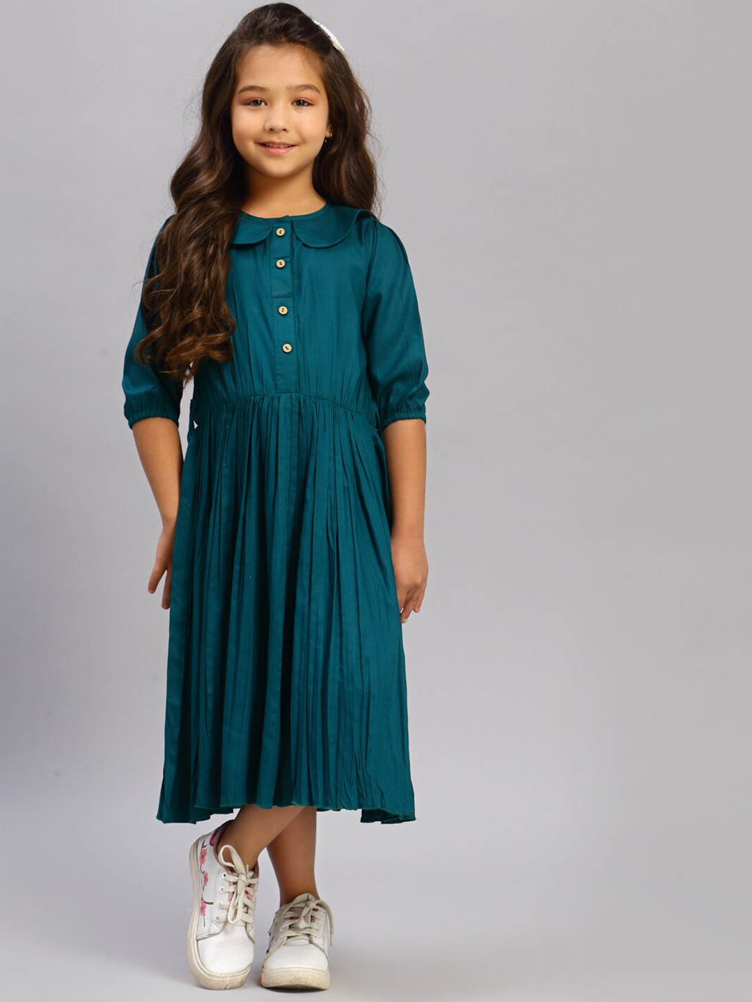 

NISHAB Green Peter Pan Collar A-Line Midi Dress