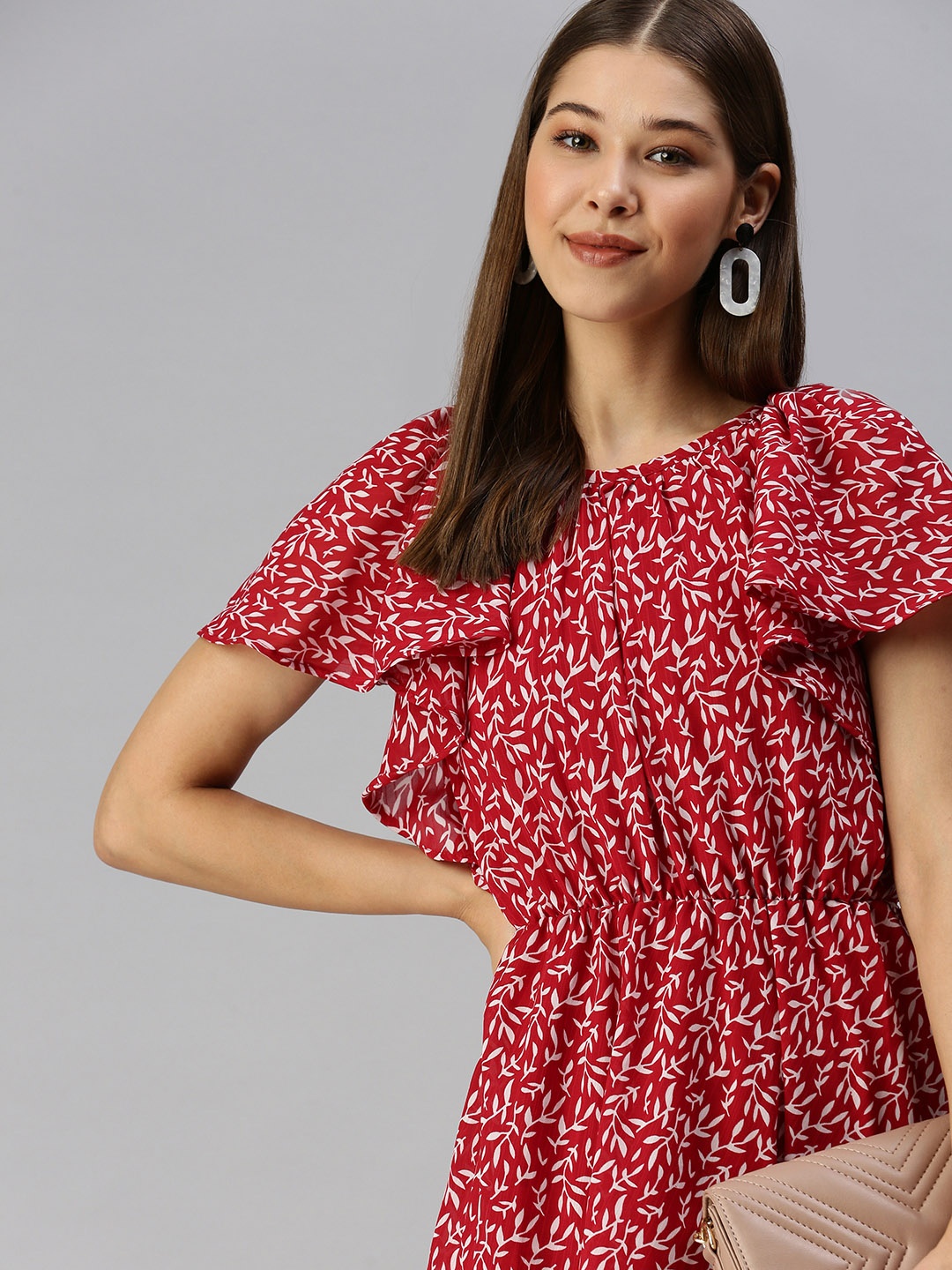 

SHOWOFF Red & White Floral Georgette Dress