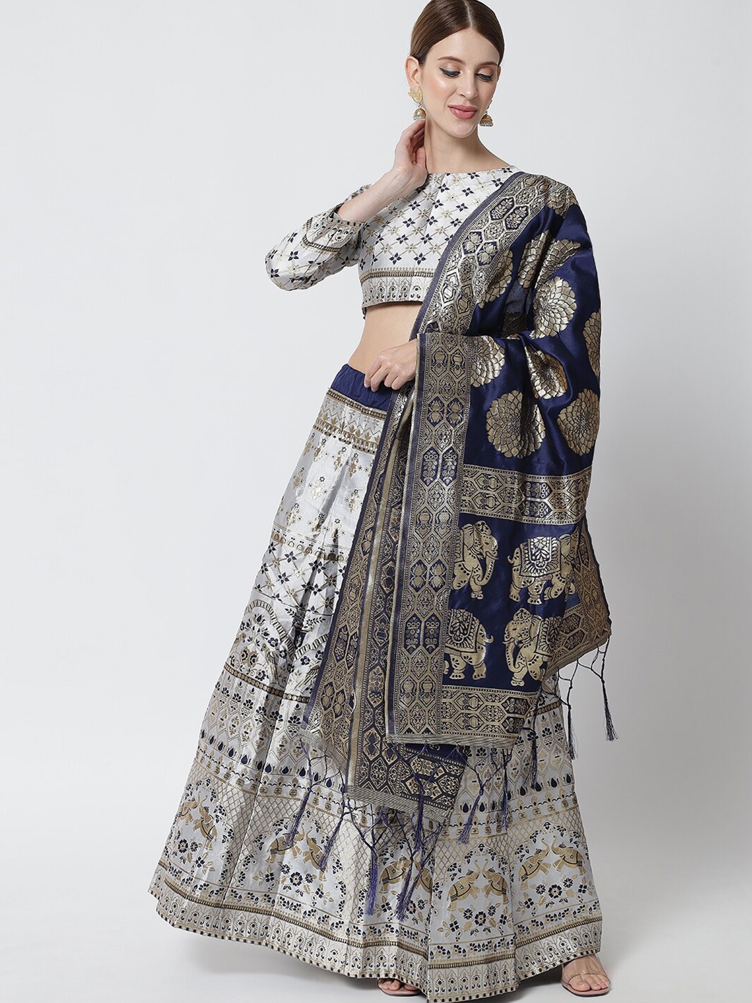 

DIVASTRI White & Blue Ready to Wear Lehenga & Unstitched Blouse With Dupatta