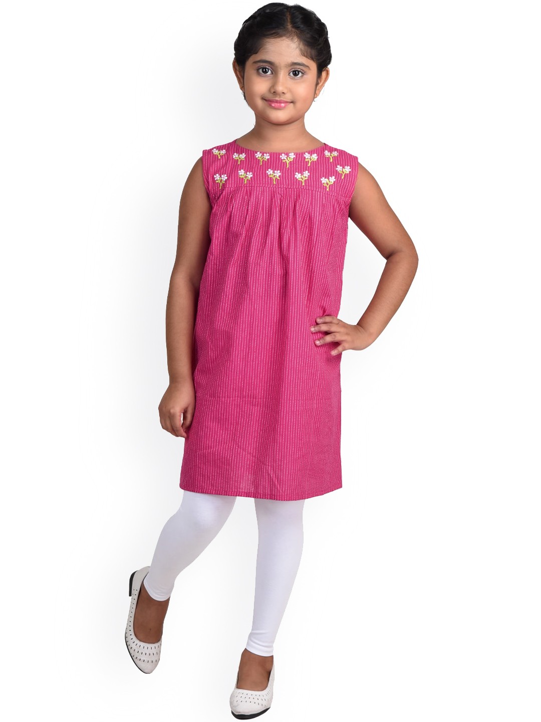

Kinder Kids Girls Pink Pleated Pure Cotton Kurti with Pyjamas