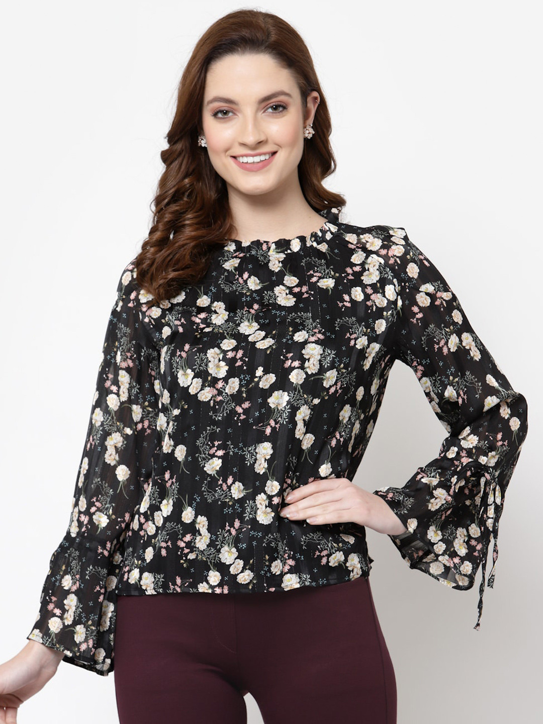 

Mafadeny Black & White Floral Print Georgette Top