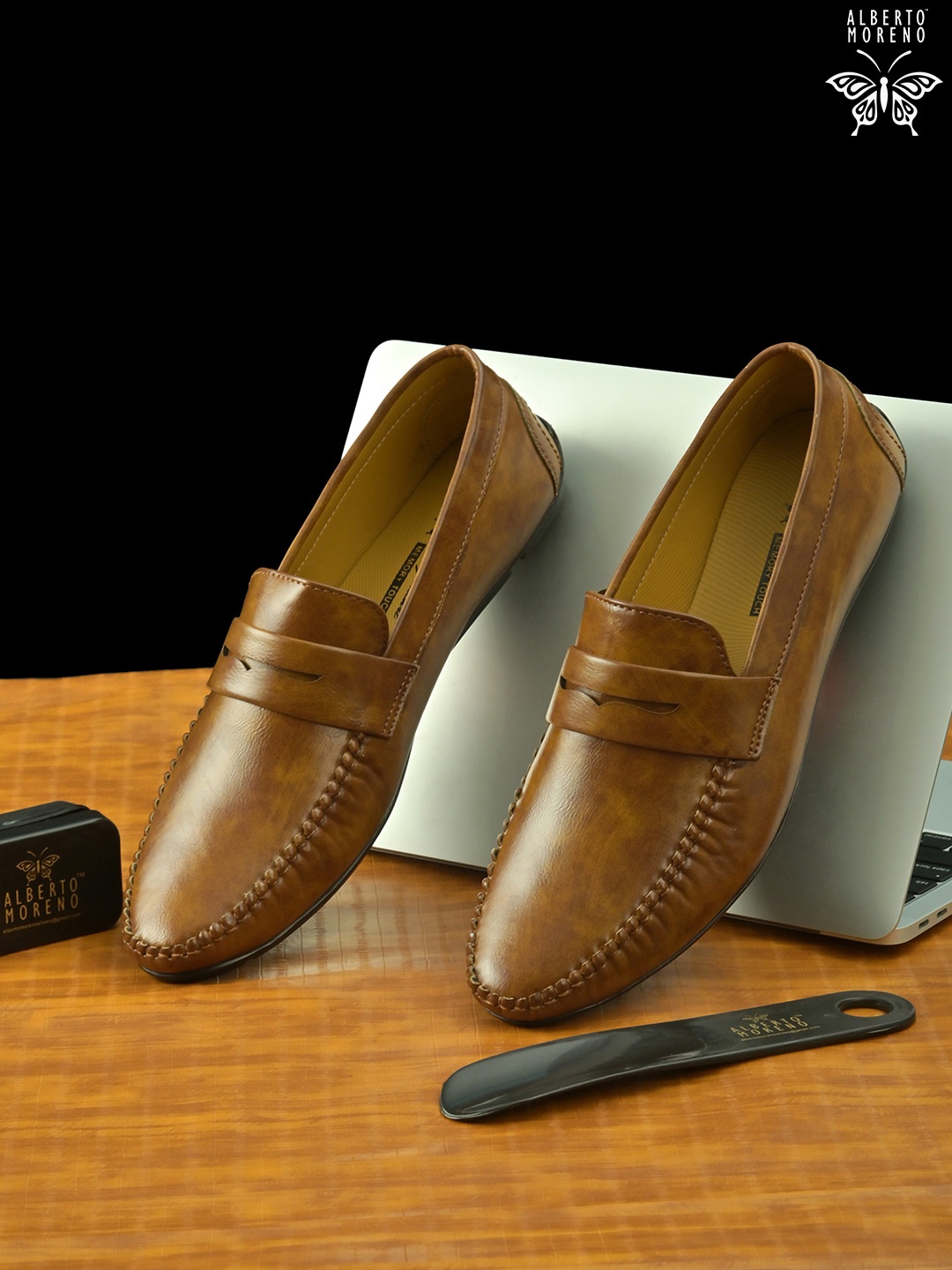 

ALBERTO MORENO Men Tan Textured Loafers