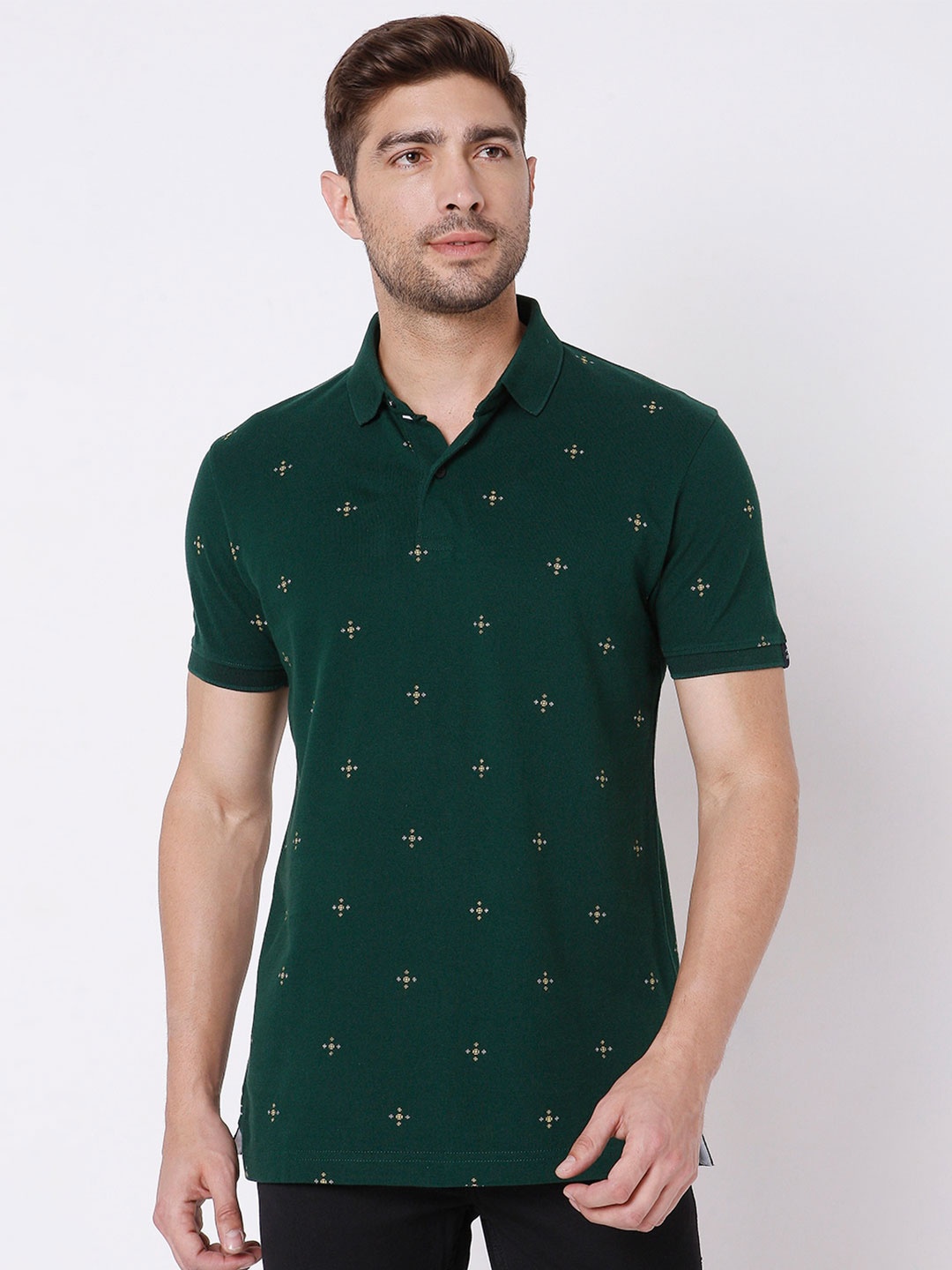 

Mufti Men Green Printed Polo Collar Slim Fit T-shirt
