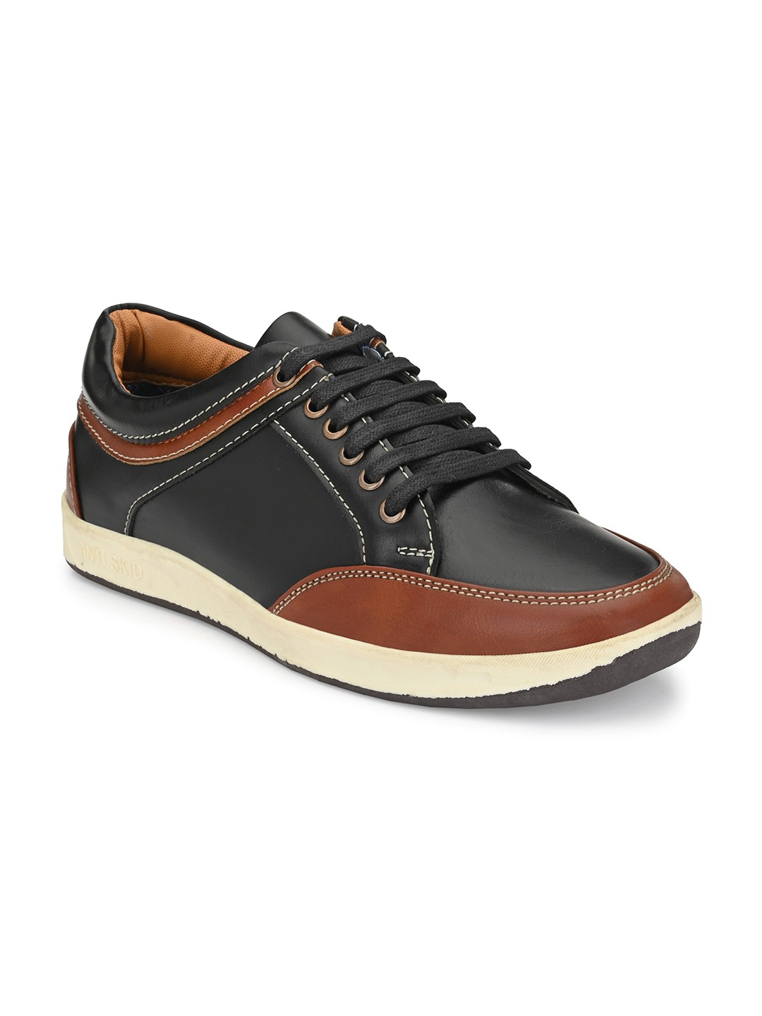 

Azzaro Black Men Black & Brown Colourblocked Sneakers
