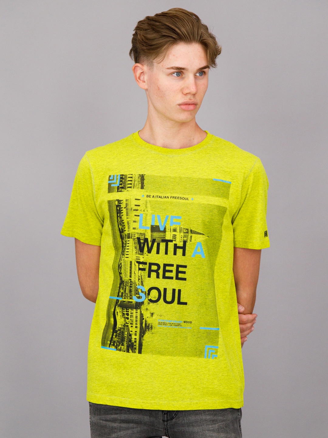 

FREESOUL Men Lime Green Graphic Printed Cotton T-shirt