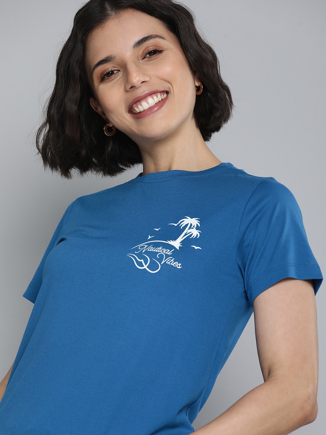 

Mast & Harbour Women Blue Solid T-shirt