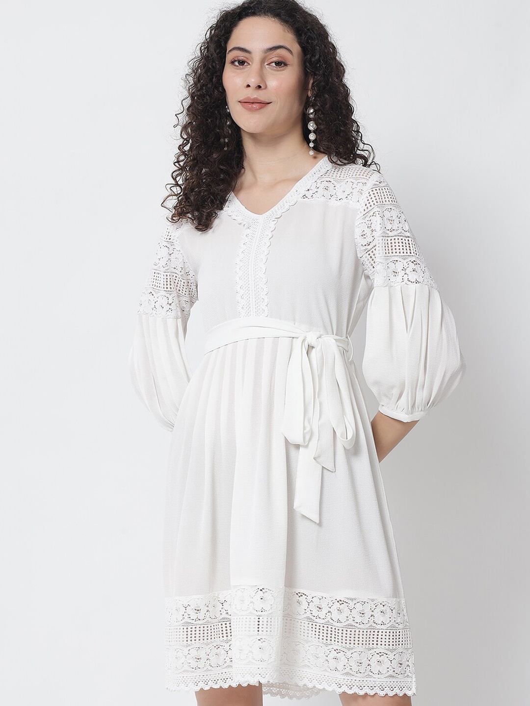 

Tulsattva Off White Lace Crepe Dress