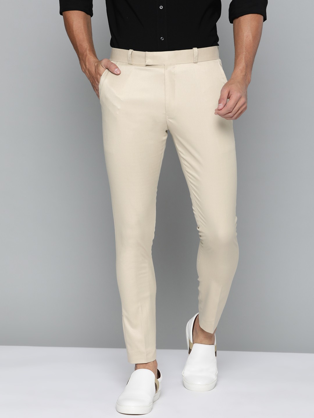 

DENNISON Men Cream-Coloured Smart Tapered Fit Easy Wash Trousers