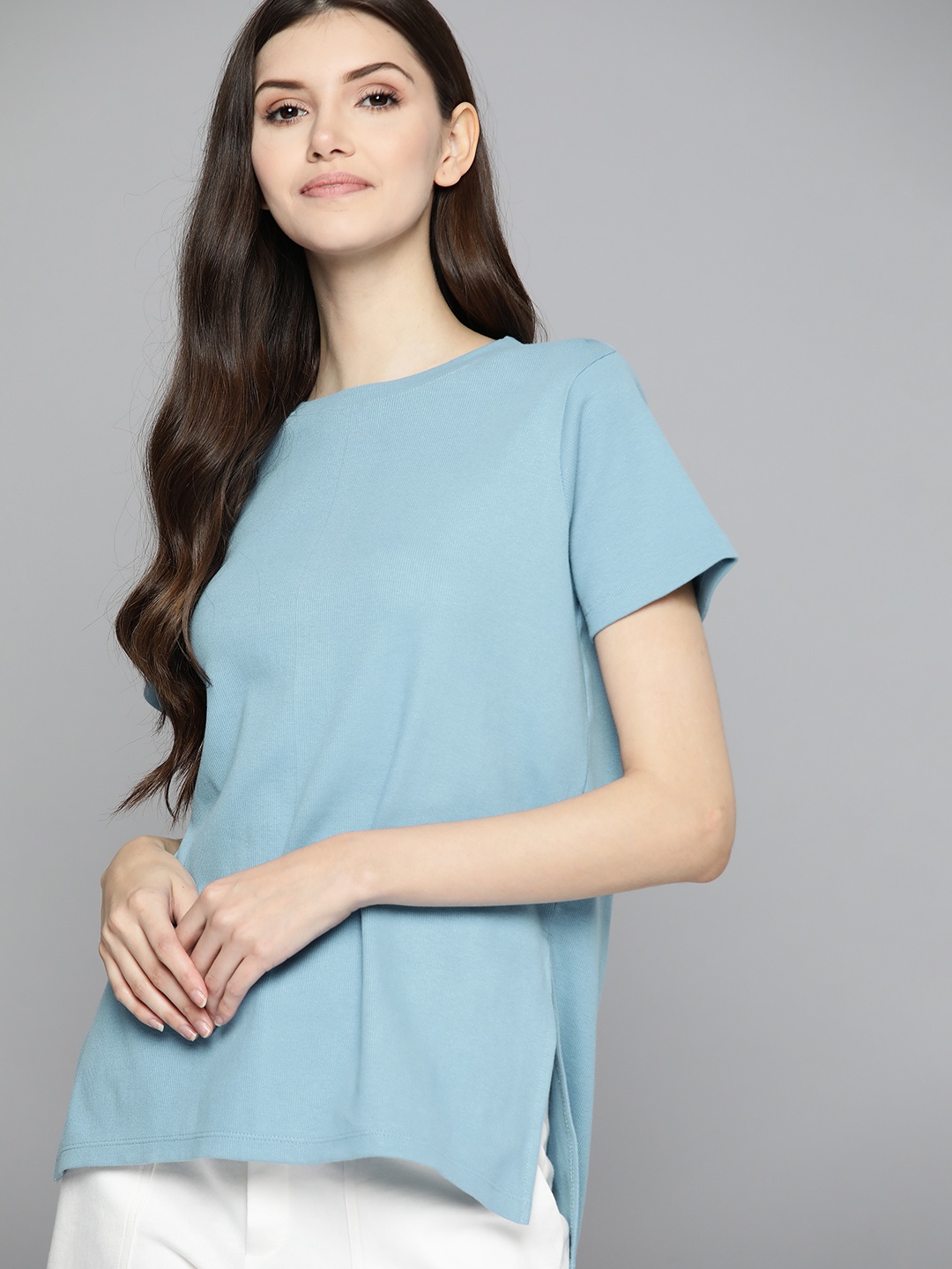 

M&H Easy Women Blue Ribbed T-shirt