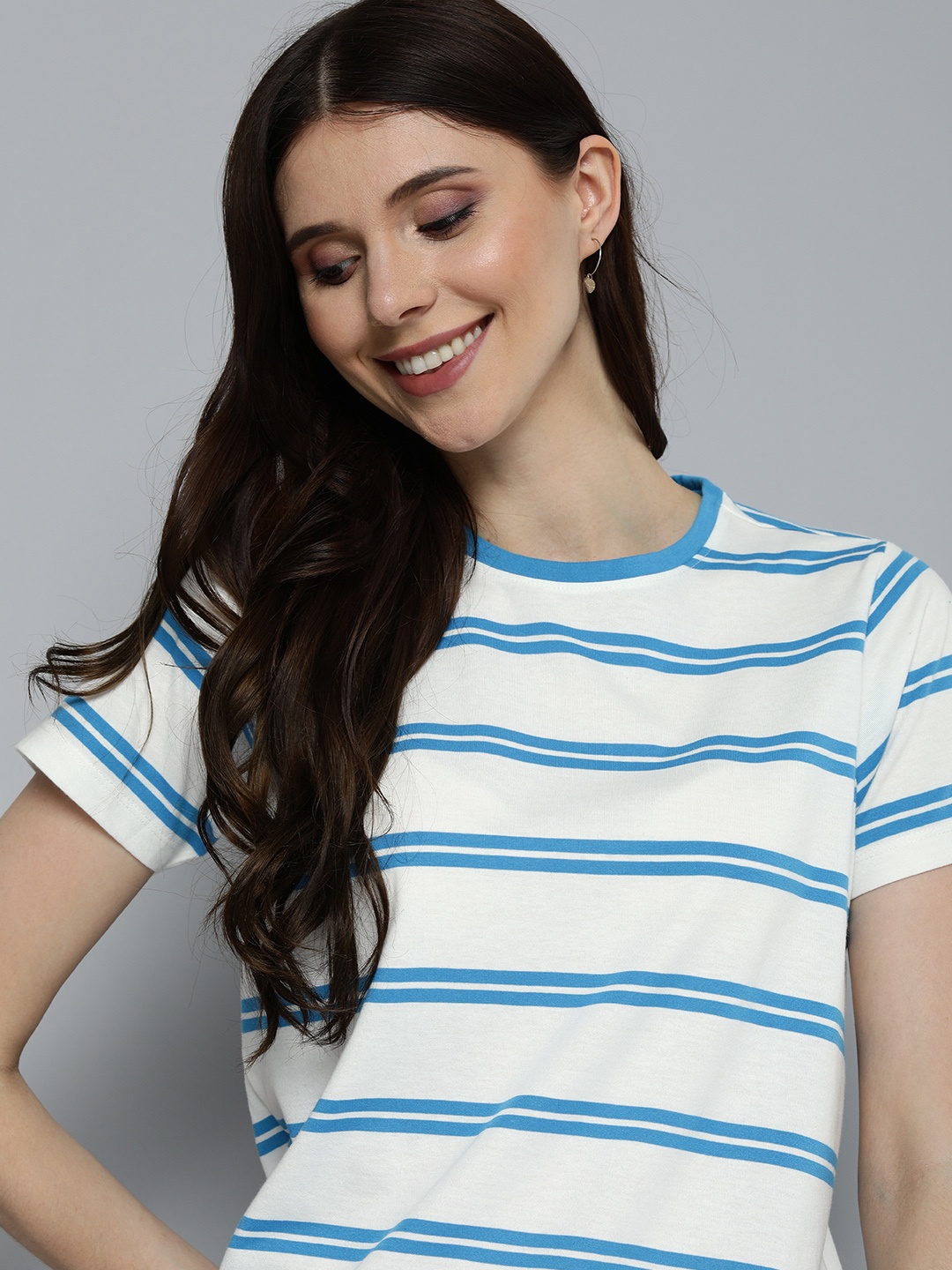 

Mast & Harbour Women White & Blue Striped T-shirt