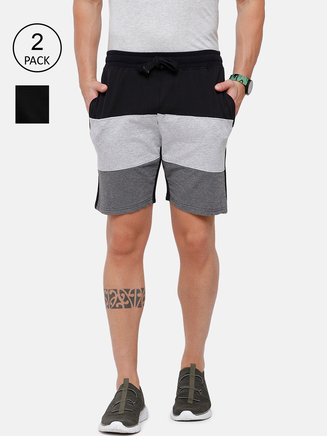 

MADSTO Men Black Shorts