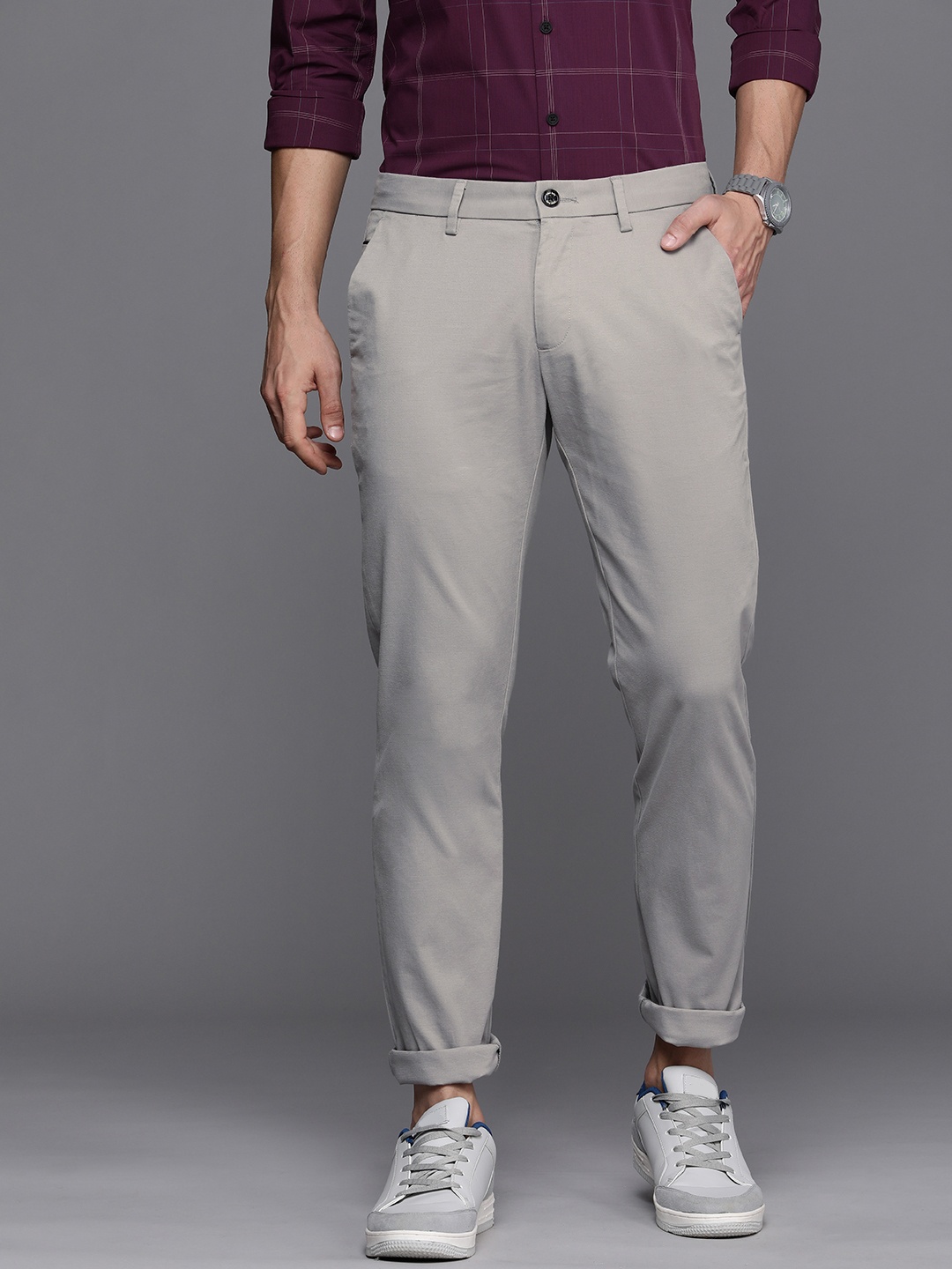 

Allen Solly Men Grey Solid Slim Fit Trousers