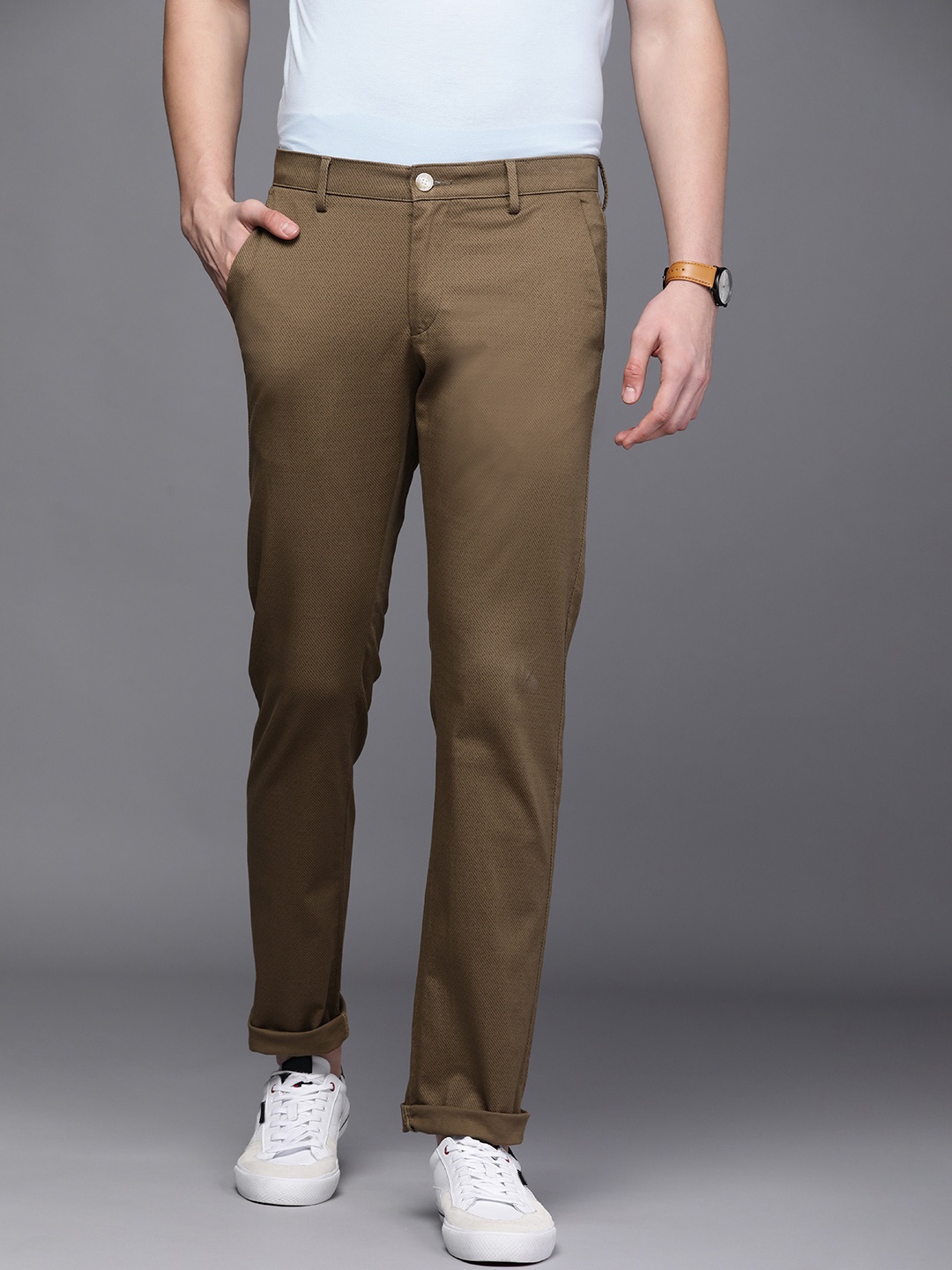 

Allen Solly Men Khaki Printed Slim Fit Wrinkle Free Regular Trousers