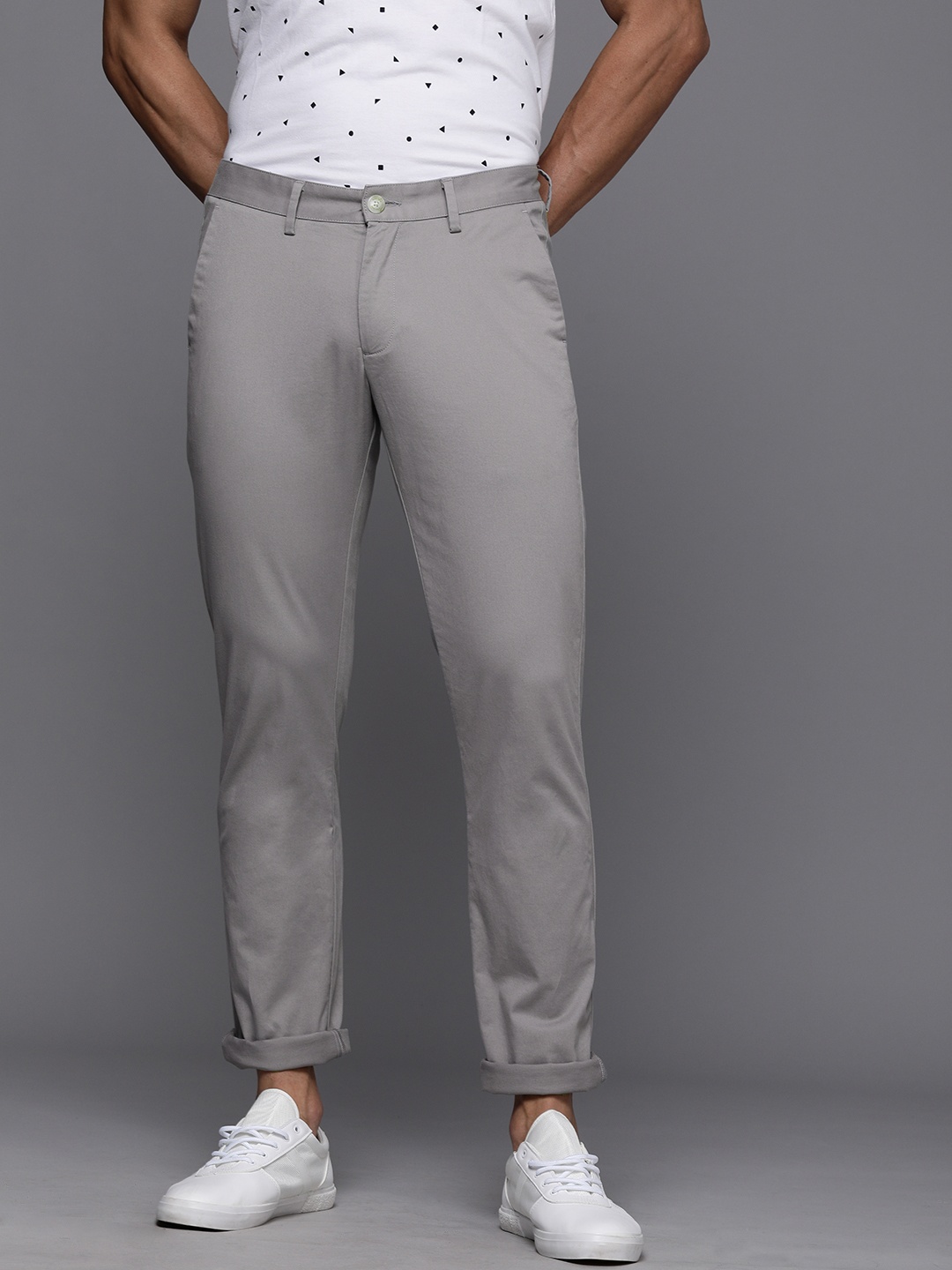

Allen Solly Men Grey Solid Slim Fit Trousers