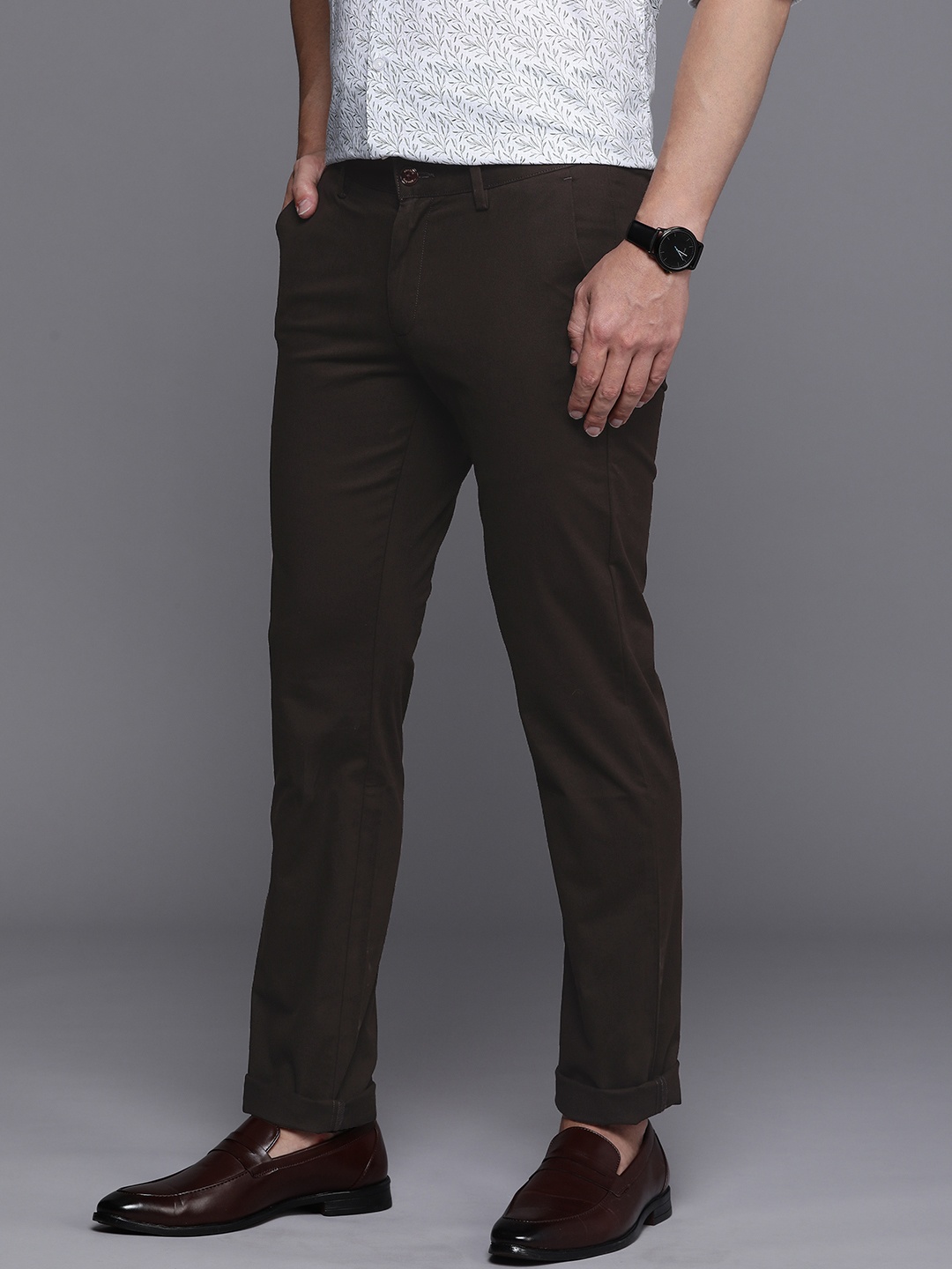 

Allen Solly Men Solid Slim Fit Flat Front Mid Rise Casual Trousers, Coffee brown