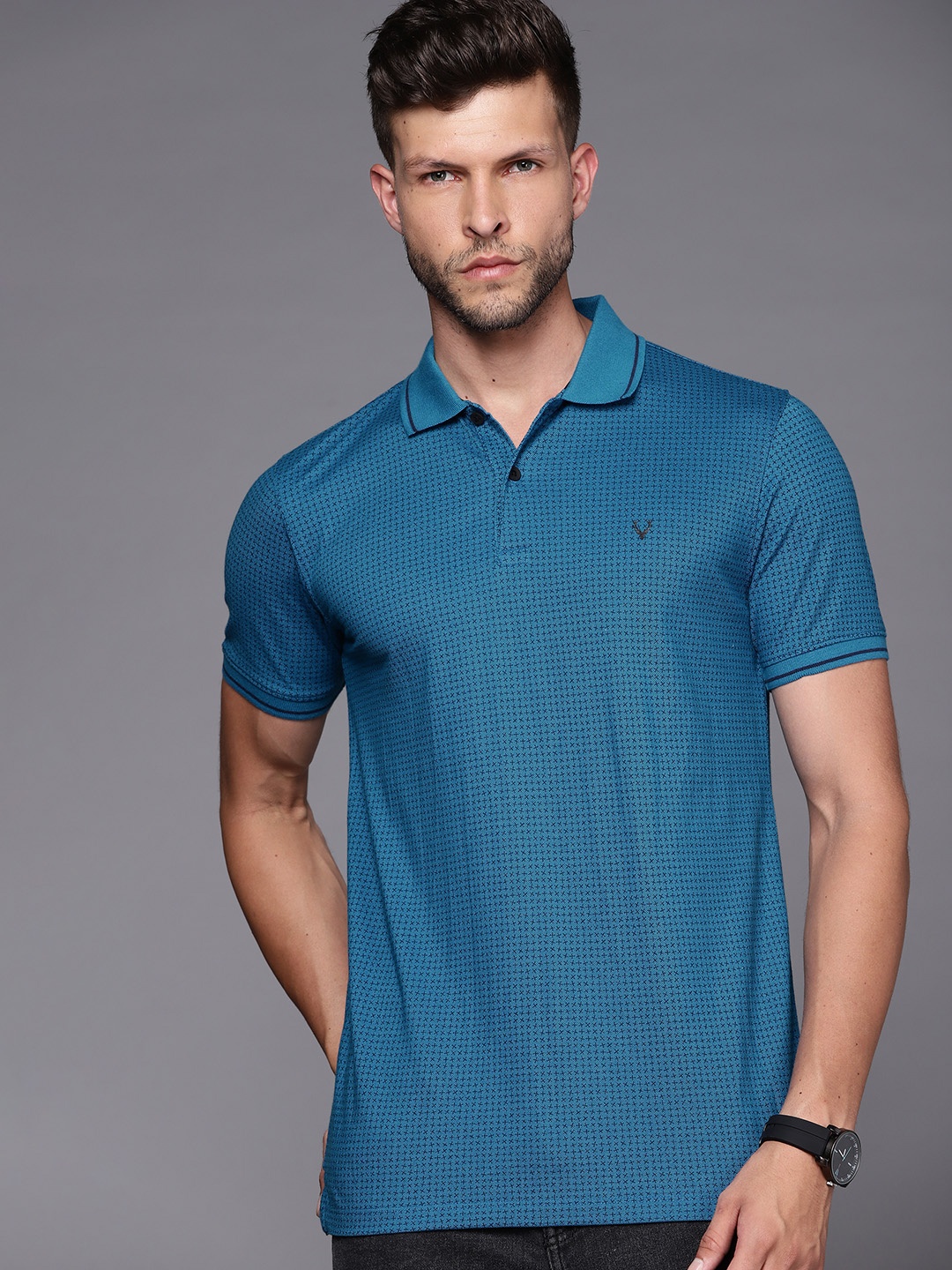 

Allen Solly Men Blue & Black Geometric Printed Polo Collar T-shirt