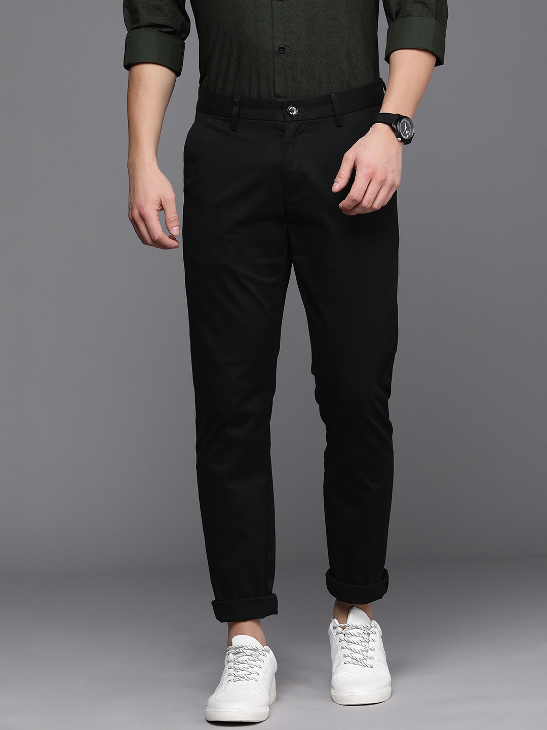 

Allen Solly Men Black Solid Slim Fit Trousers