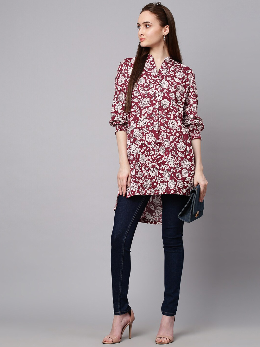 

Modern Indian by CHEMISTRY Women Burgundy Kurta